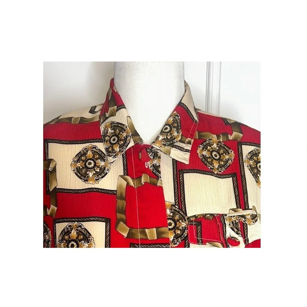 Christie & Jill Petite Vintage Red Baroque Chain Medallion Button Down Blouse M